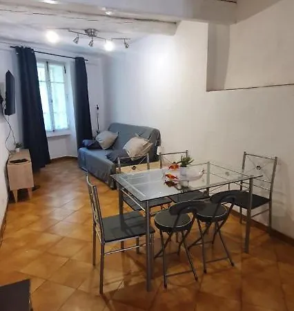 Agreable Maison De Village Avec La A Proximite Dom wakacyjny